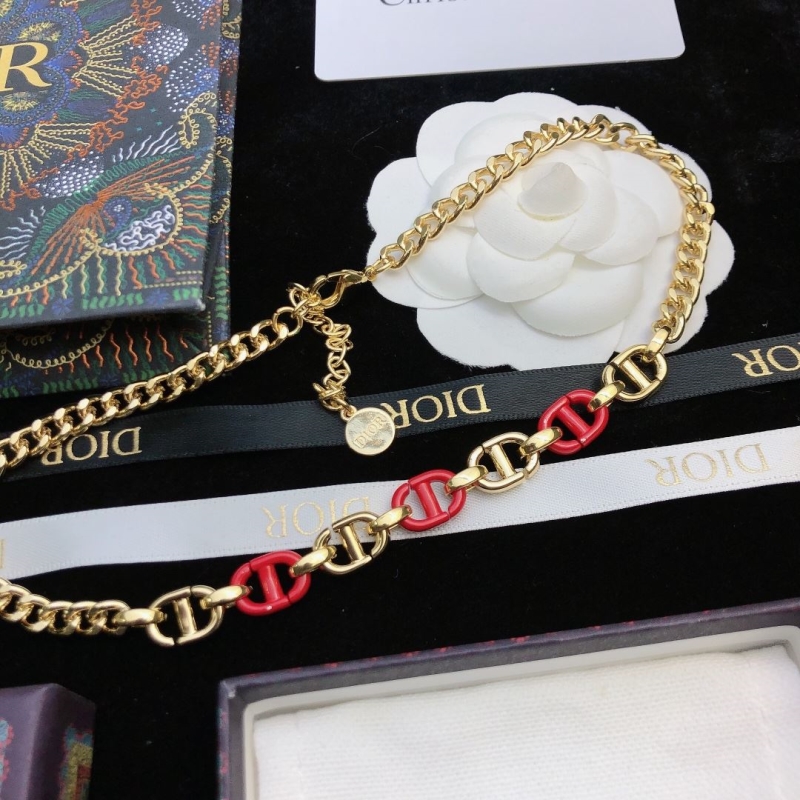 chr1st1an D10r necklaces